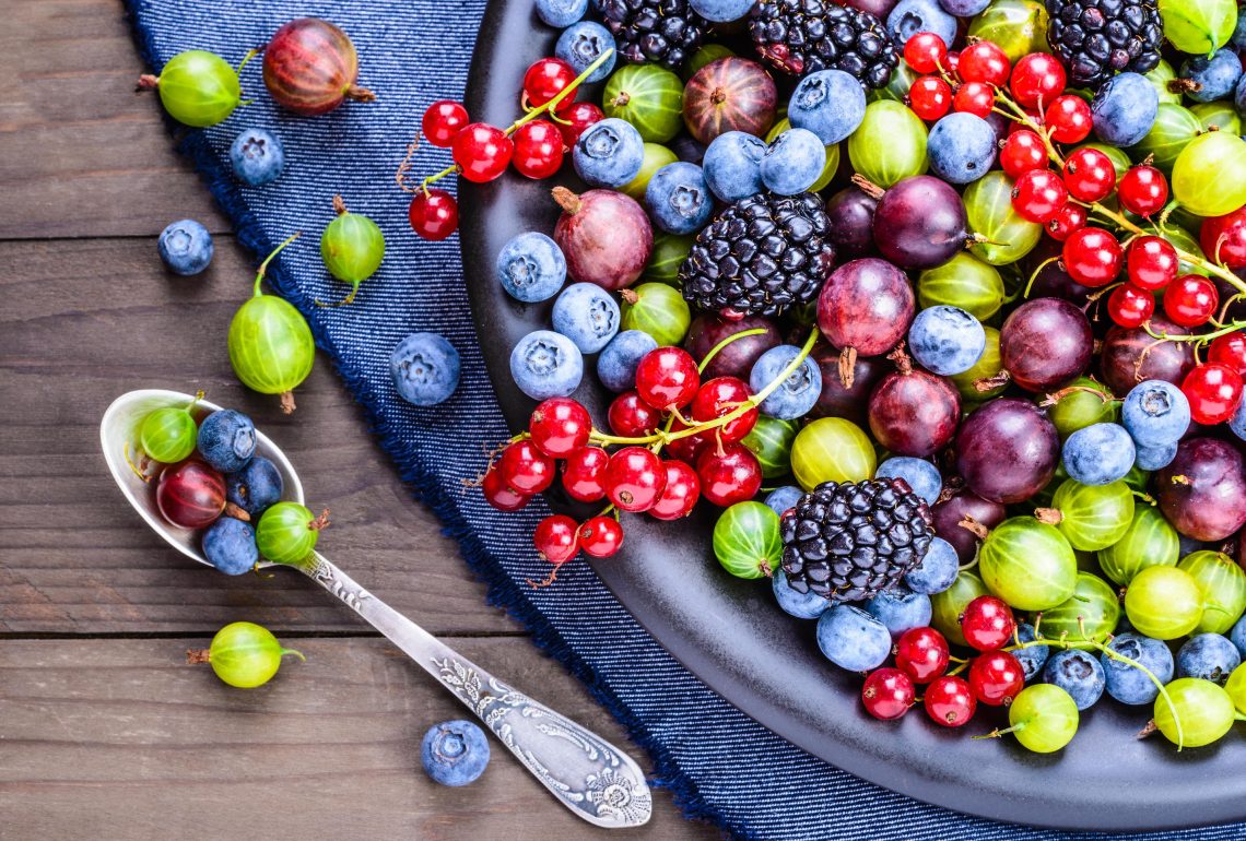 7 Amazing Antioxidants to Slow Down Brain Aging